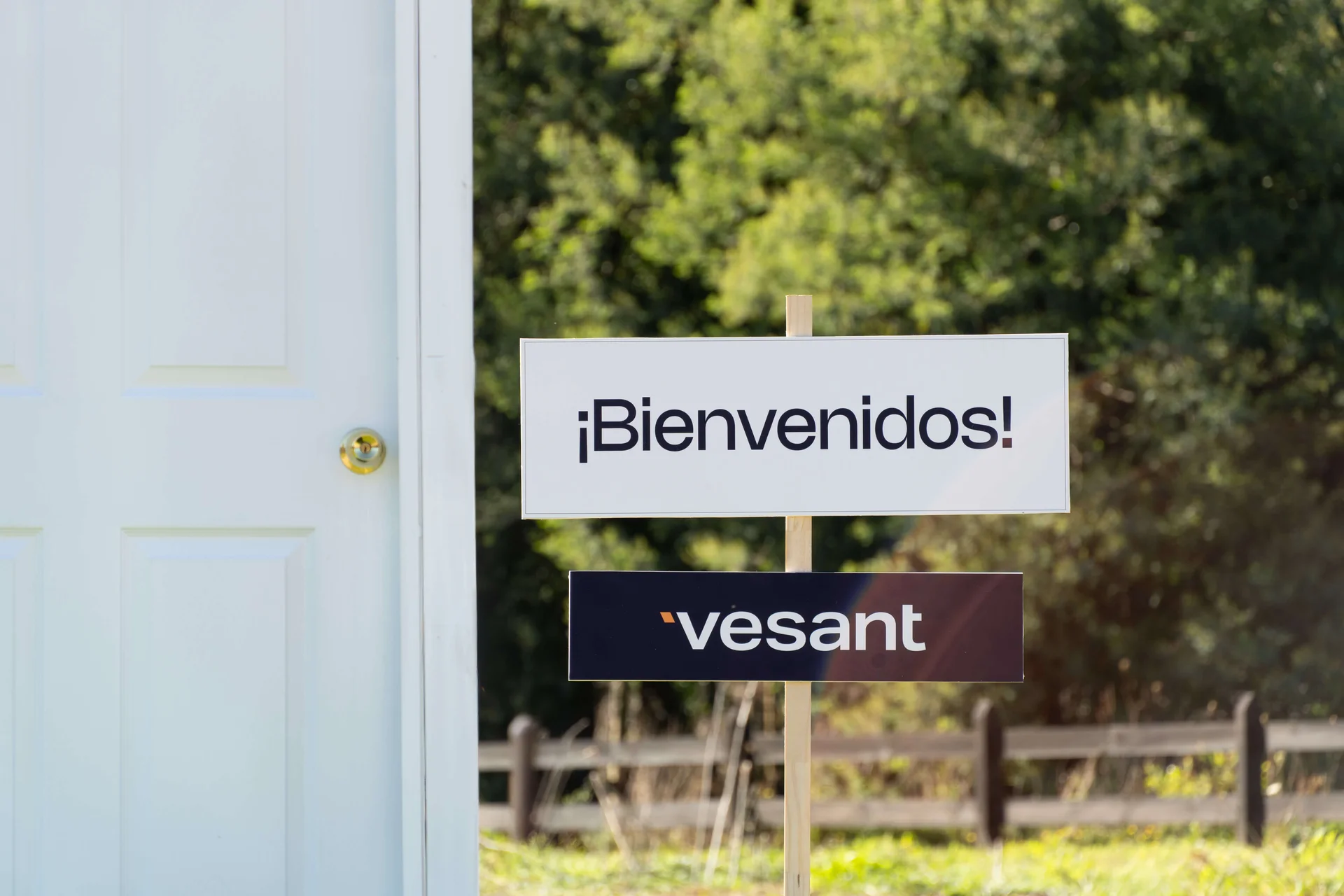 Cartel de bienvenida a las nuevas familias de Reserva Mayor 2